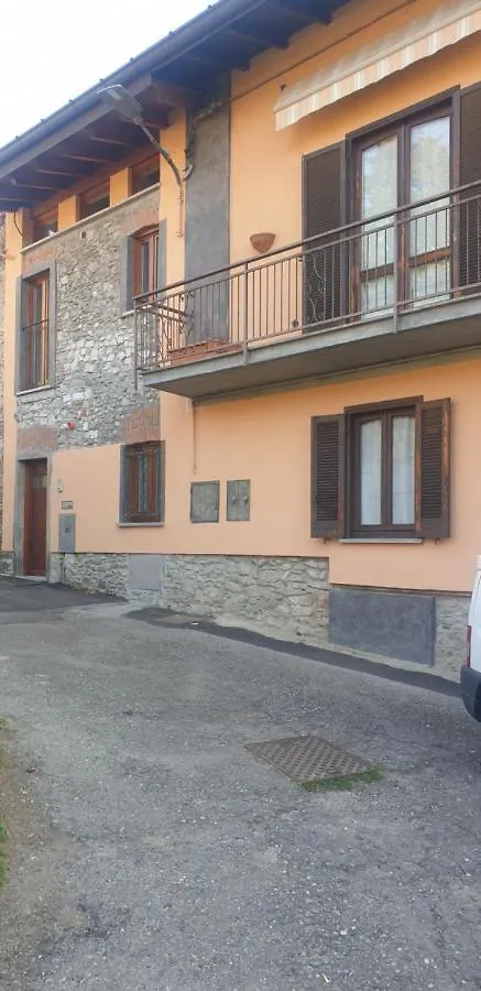 Дом отдыха Casa Del Lago Travedona
